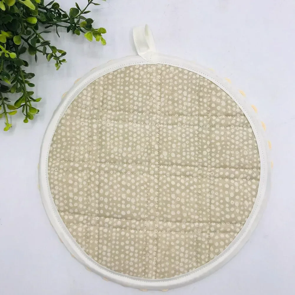 Unbranded price one